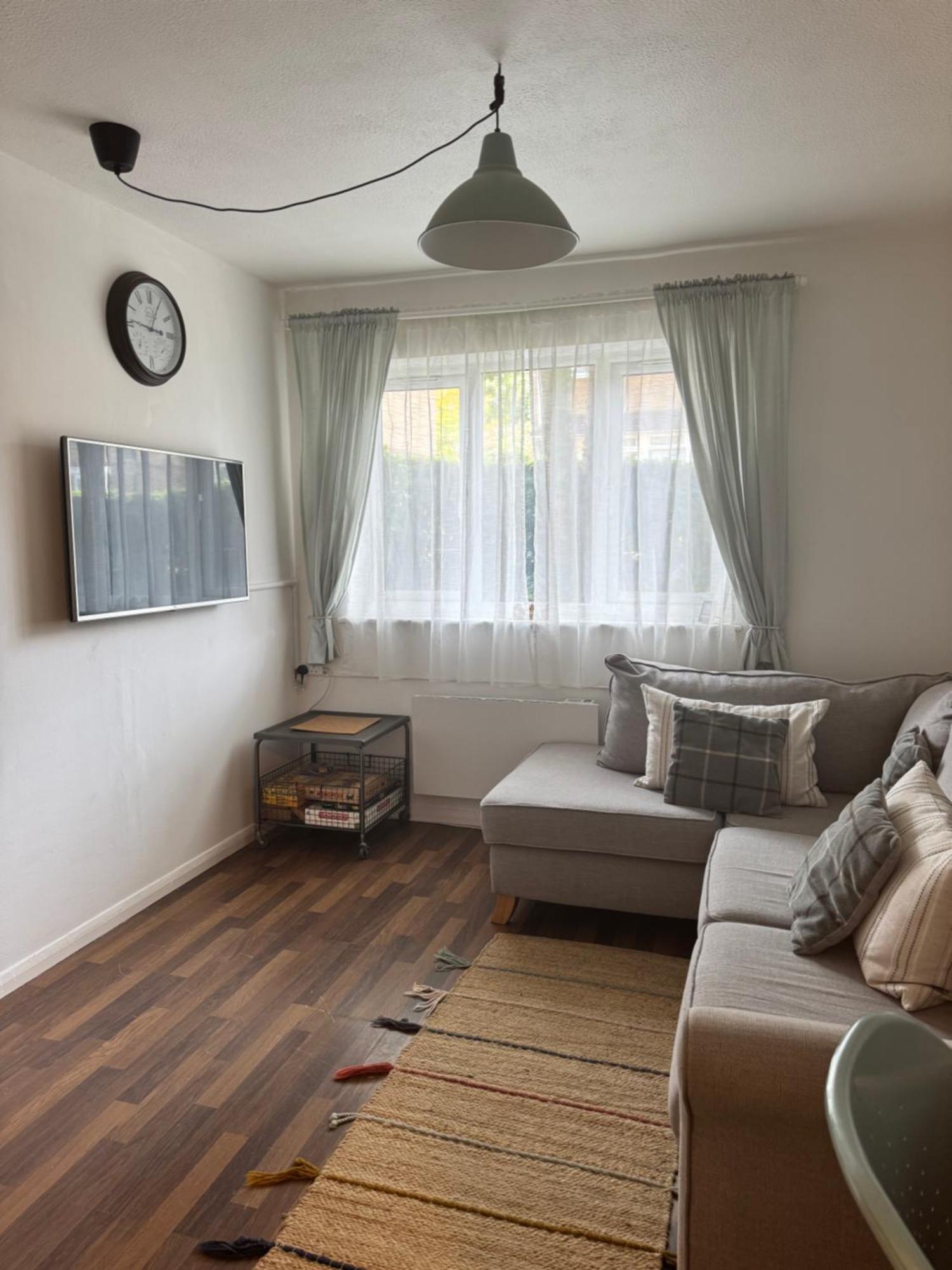 Grundy House Apartment Ъксбридж Екстериор снимка